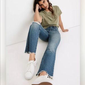 Slim Demi-Boot ❣️ NWOT